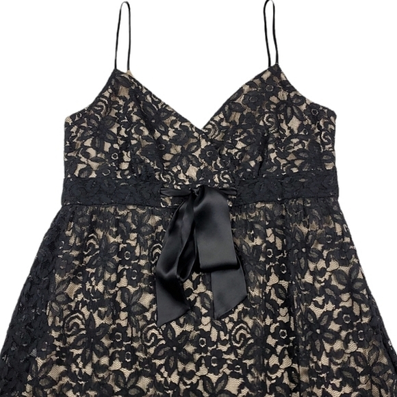 Nine West Black Lace Bow-Tie Waist Midi Dress - Picture 4 of 6